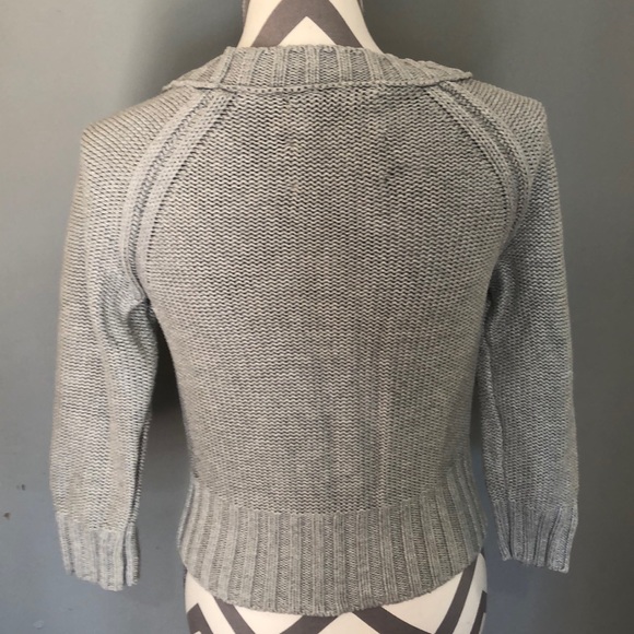 Cropped Sweater - Picture 2 of 4